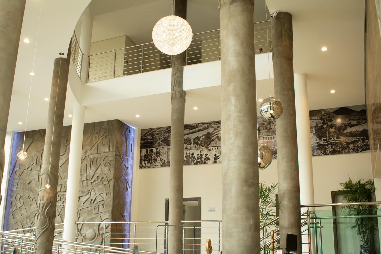 Minas Platinum Hotel & Convention Conselheiro Lafaiete Habitación foto
